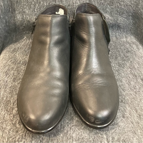 NAOT Sz 42 HELM Leather Suede Combo Zipper Sides Comfort Insole Sole Booties - Picture 2 of 8